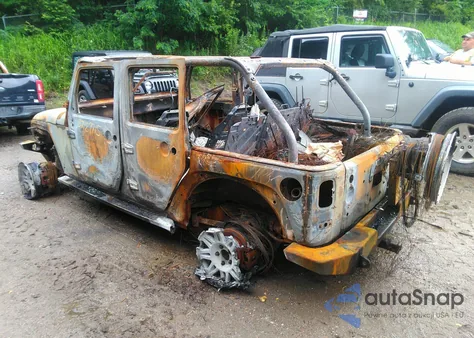 2010 Jeep Wrangler Unlimited Sport z USA, uszkodzony, nr VIN 1J4BA3H13AL193811